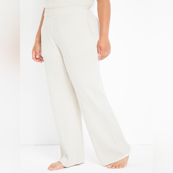 Eloquii NWT Size 14/16 Antique White Pants - Picture 1 of 3